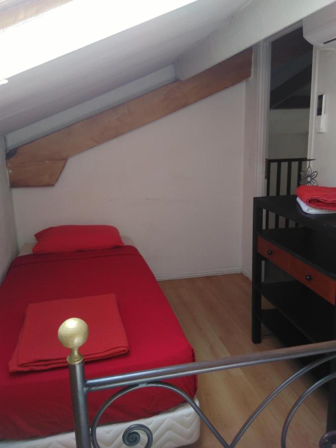 Crew Lighthouse Hostel Antibes Kültér fotó