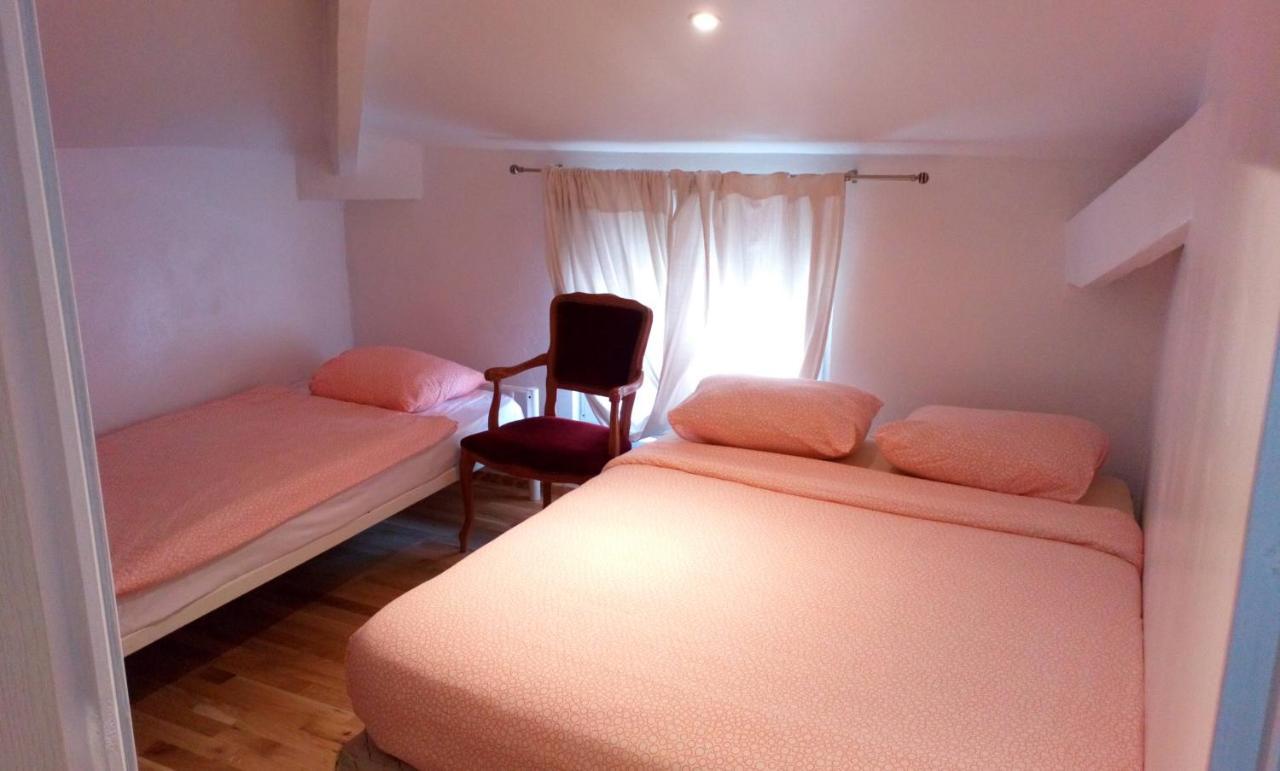 Crew Lighthouse Hostel Antibes Kültér fotó
