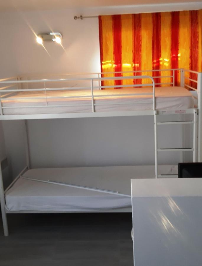 Crew Lighthouse Hostel Antibes Kültér fotó